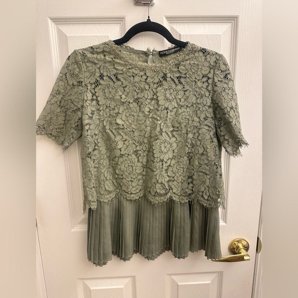 Dolce & Gabbana Olive Lace 3 piece suit size M runs smaller